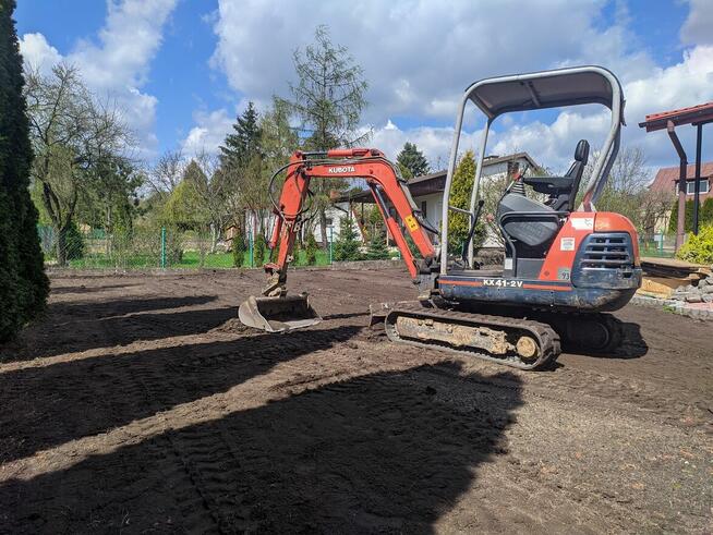 Usługi Minikoparka Wywrotka Transport 3,5t Kielce Piekoszów