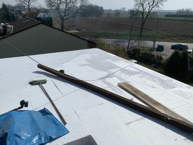 Uszczelnianie kominów frezowanie usługi dekarskie styropapa