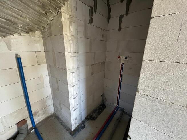 Dom jednorodzinny w stanie surowym