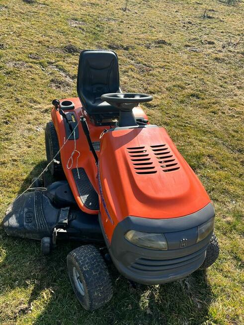 Traktorek do trawy Husqvarna