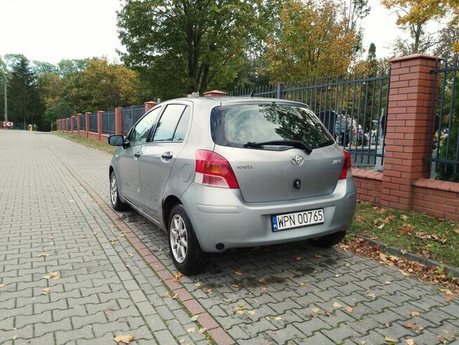 Toyota Yaris II , 998cm3 ,6Litrów LPG na 100km ,
