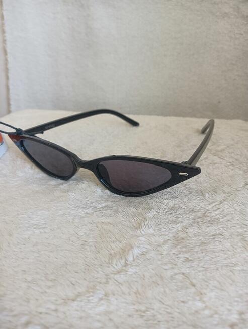 Różne rodzaje ! Nowe okulary przeciwsłoneczne Sinsay