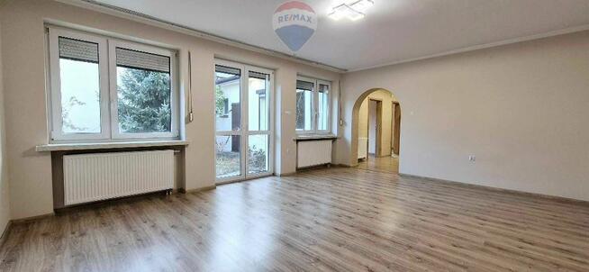 Dom z atrium i garażem Kolonia Gosławicka