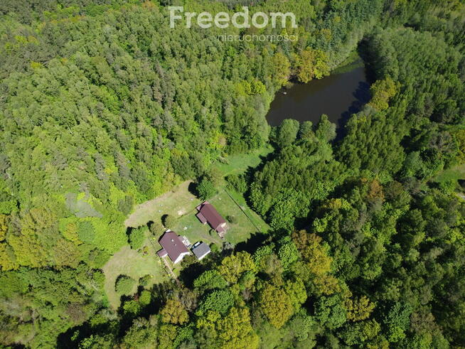 Dom z Duszą w otoczeniu Lasu, nad Stawem 111,1m2