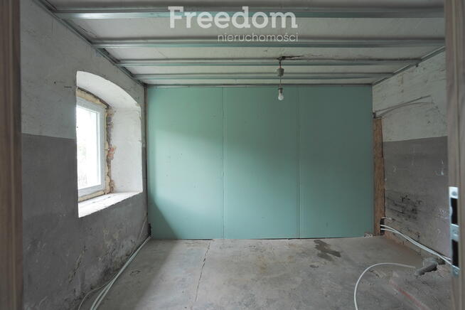 Gospodarstwo pod agroturystykę lub do zamieszkania