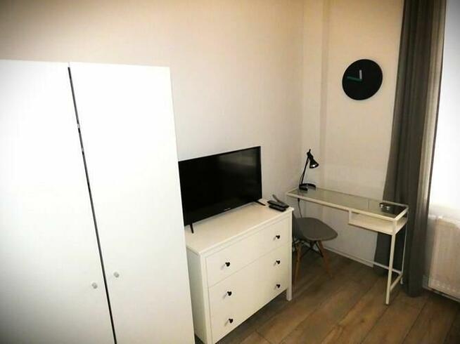 Studio z miejscem postojowym – Krasickiego 3, Łódź