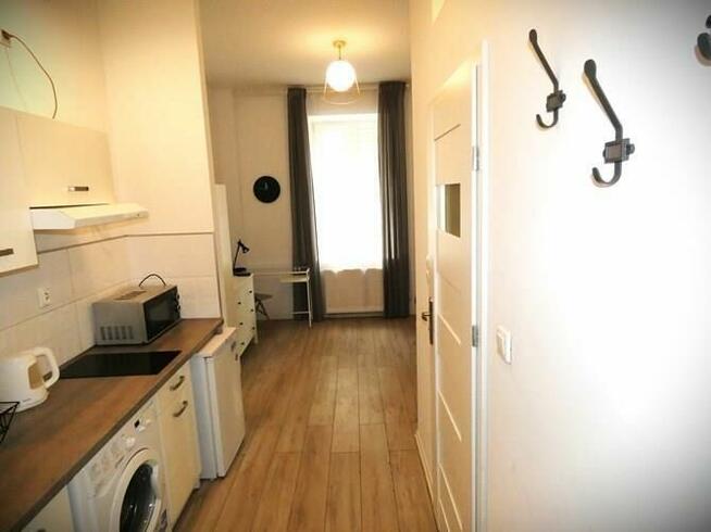 Studio z miejscem postojowym – Krasickiego 3, Łódź