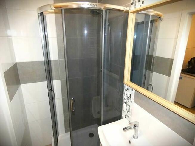 Studio z miejscem postojowym – Krasickiego 3, Łódź