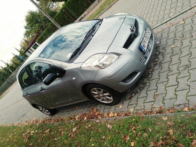 Toyota Yaris II , 998cm3 ,6Litrów LPG na 100km ,