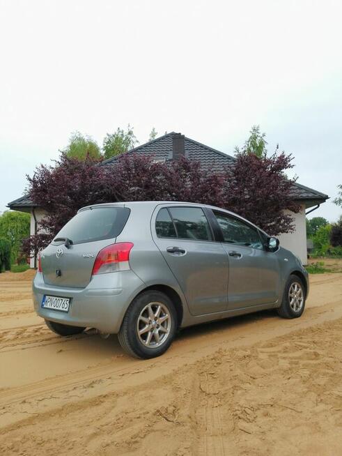 Toyota Yaris II , 998cm3 ,6Litrów LPG na 100km ,
