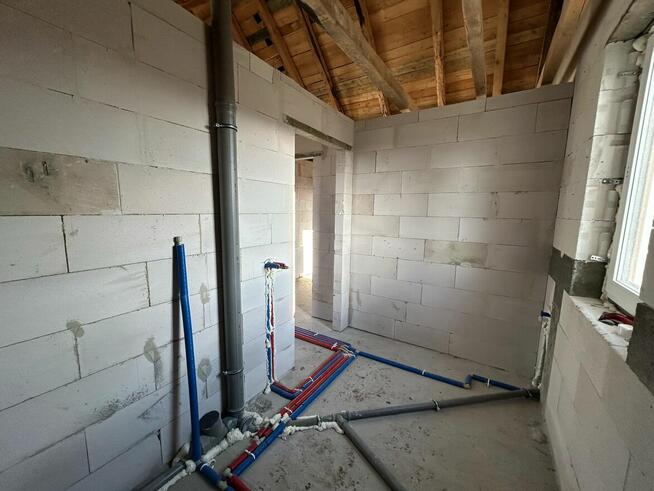 Dom jednorodzinny w stanie surowym