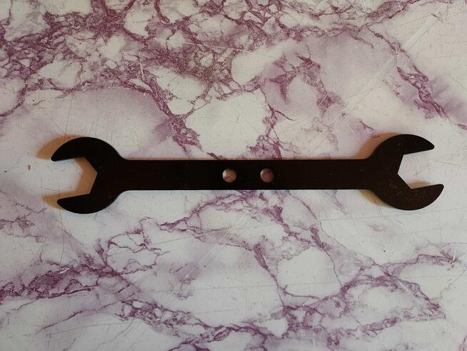 FLANSZA - PODKŁADKI DO MOCOWANIA TARCZY W PILARCE