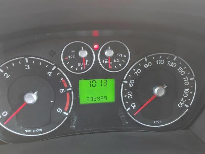 Ford Fusion 1.4 tdci 2009 nieuszkodzony klimatyzacja przycie