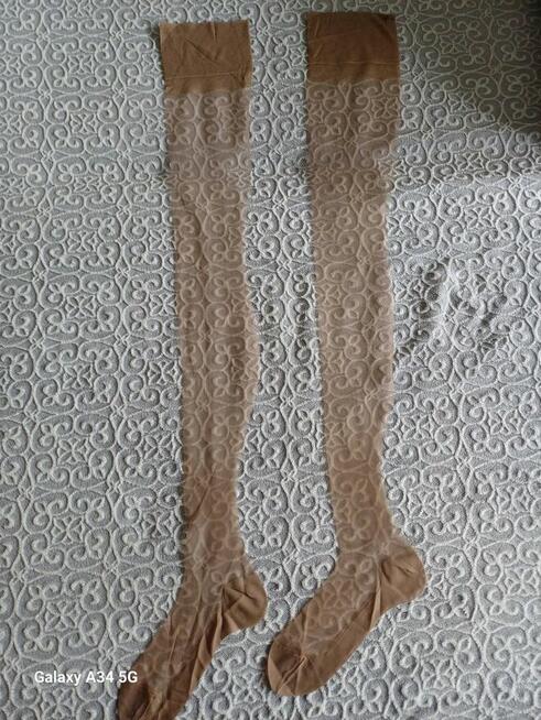 Pończochy nylonowe vintage