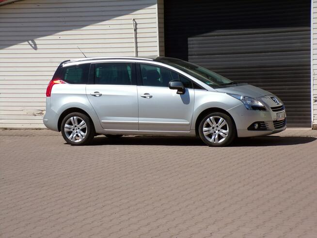 Peugeot 5008 Solardach /Skóry /Head Up /Navi /7 Osobowy