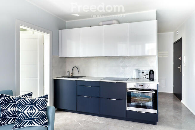 Apartament 2 pokoje Penelopa Silver – balkon