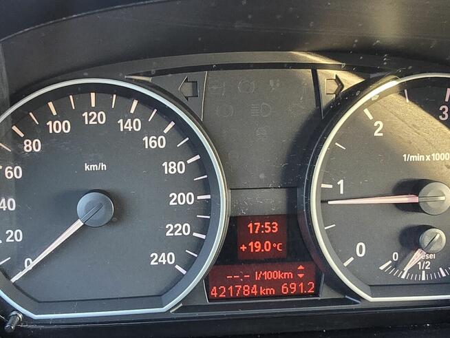 BMW 116d 2.0 Diesel 2011 | Bezwypadkowe |