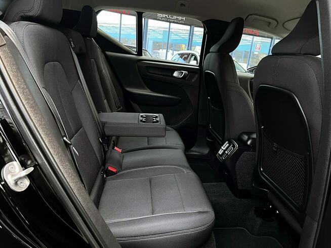 Volvo XC 40 EL.Klapa+Kamera+PODGRZ.Kier+Fotele+Szyba 1WŁ KRAJOWY GWAR. Bezwyp F23%