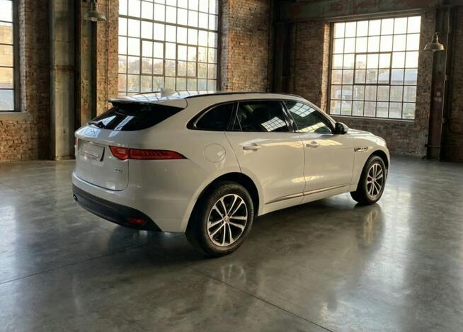 Jaguar F-PACE Rok Gwarancji Serwis Bezwypadkowy