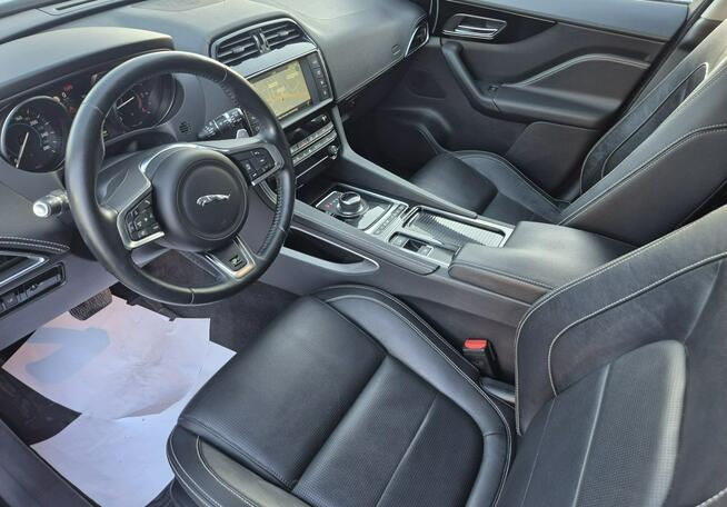 Jaguar F-PACE Rok Gwarancji Serwis Bezwypadkowy