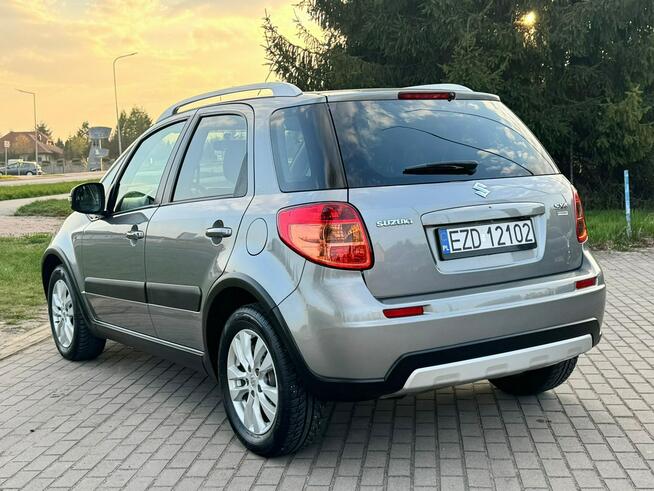 Suzuki SX4 *Facelifting*BDB stan*Benzyna*
