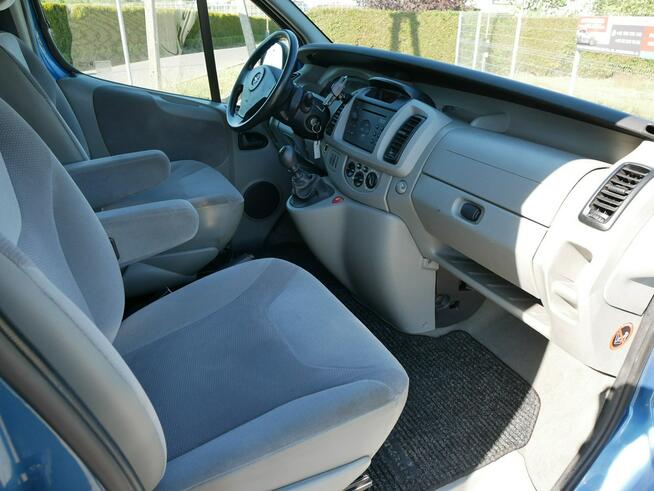 Opel Vivaro 2.5 CDTI 135KM Tour -7 Osób -VAT 23% Brutto -Bardzo zadbany -Zobacz