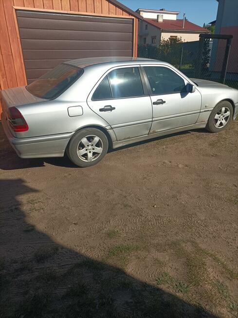 Mercedes