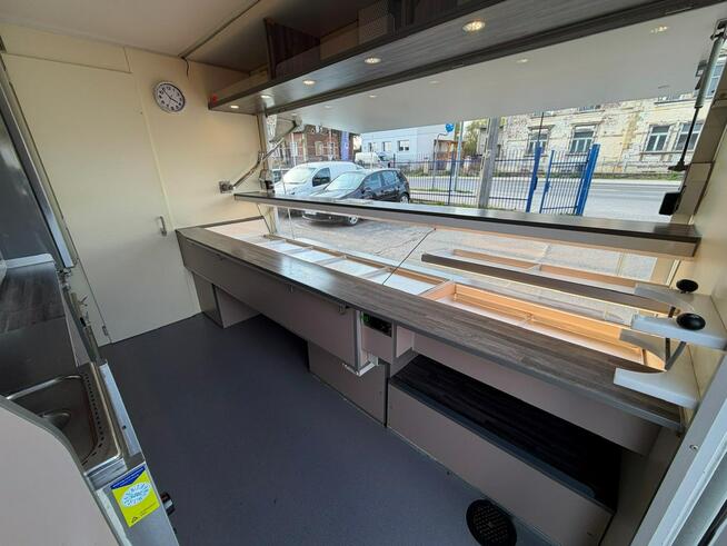 Renault Master Autosklep wędlin Gastronomiczna food truck foodtruck sklep Borco2015