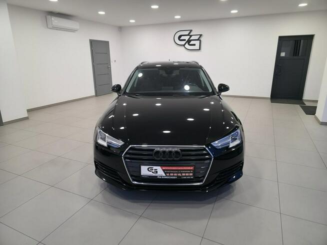 Audi A4 Bezwypadkowy/ Roczna Gwarancja w cenie / DSG / Zadbany