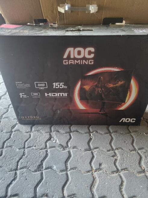 Sprzedam konsole PS4 wraz z monitorem