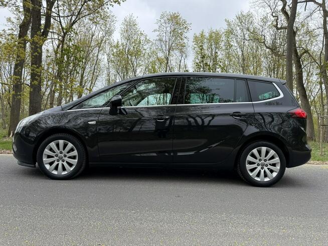 Opel Zafira COSMO 1.6 CDTI 136 KM Navi Alu17'' Kamera 7-Osób 2015 Rok