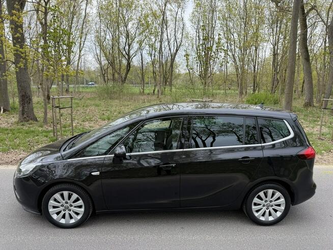 Opel Zafira COSMO 1.6 CDTI 136 KM Navi Alu17'' Kamera 7-Osób 2015 Rok