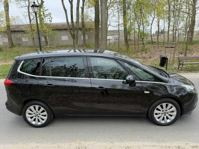 Opel Zafira COSMO 1.6 CDTI 136 KM Navi Alu17'' Kamera 7-Osób 2015 Rok