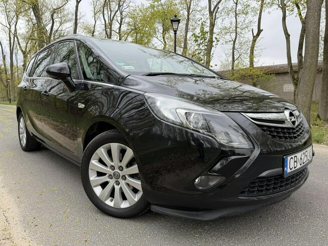 Opel Zafira COSMO 1.6 CDTI 136 KM Navi Alu17'' Kamera 7-Osób 2015 Rok