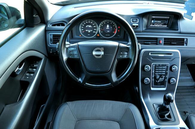 Volvo V70 2.5 Turbo 231KM LIFT Climatronic Grzane