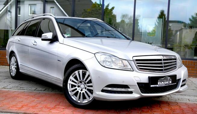 Mercedes C 200 ELEGANCE|Navi|Automat|2xPark|Bluetooth| Serwisowany|RATY|GWARANCJA