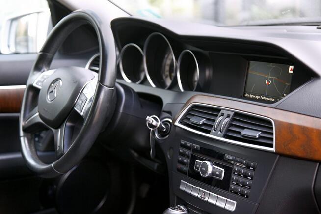 Mercedes C 200 ELEGANCE|Navi|Automat|2xPark|Bluetooth| Serwisowany|RATY|GWARANCJA