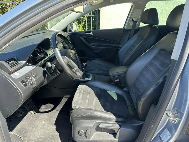 Volkswagen Passat Highline, 1,8b moc 160, pół skóry, nawigacja, bluetooth, z Niemiec