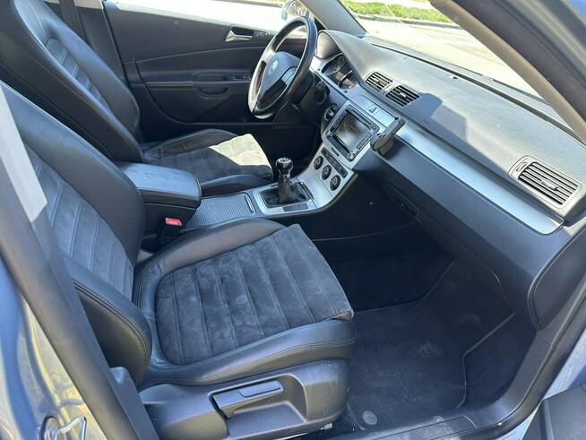 Volkswagen Passat Highline, 1,8b moc 160, pół skóry, nawigacja, bluetooth, z Niemiec