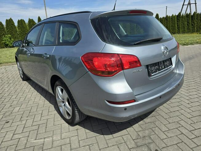 Opel Astra Sports Tourer 1,4 Benz. Serwis.Klimatyzacja.El.szyby.Centralka.kredyt.OKAZJA