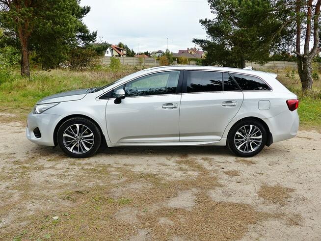 Toyota Avensis 2.0 D-4D*PREMIUM*Climatronic*Alu*Navi*Kamera*Elektryka*Top Stan*ZOBACZ