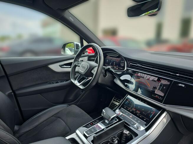 Audi SQ7 Pneumatyka_MatrixLED_Kamera360_Alcantara_SoundSystem_PamięćFotela_ACC