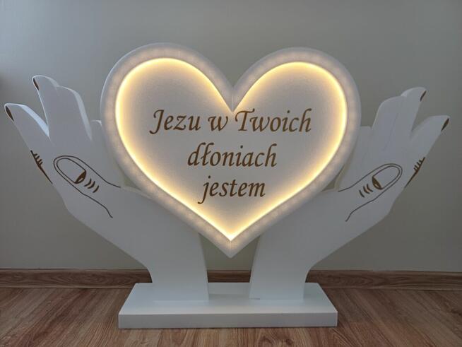 Serce z oświetleniem led. + dłonie dekoracja Pierwsza Komun
