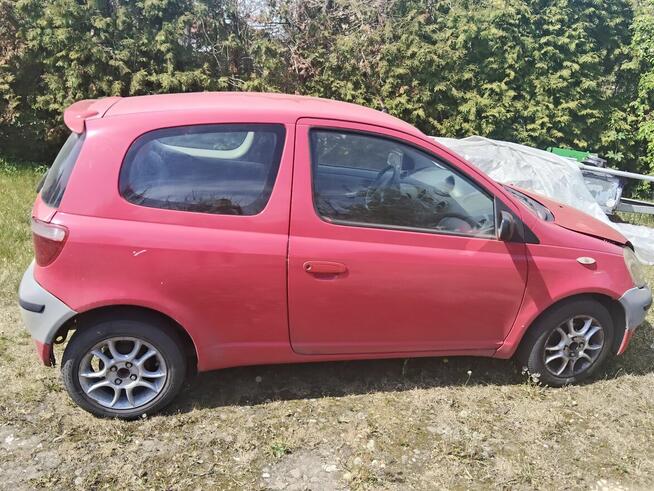 Sprzedam Toyotę uszkodzony silnik