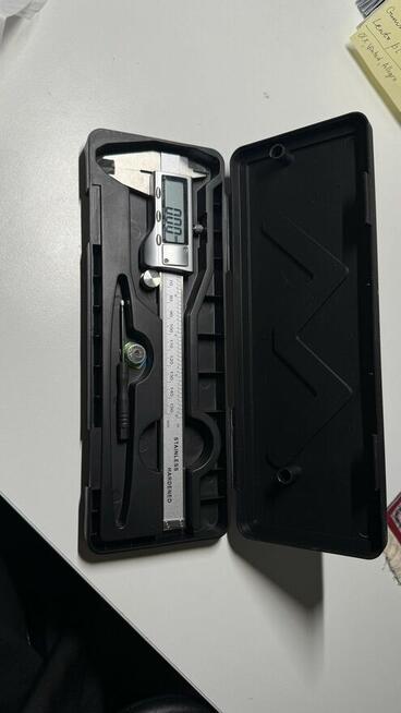 Suwmiarka elektroniczna cyfrowa 150 mm / 6 (Stal nierdzewna