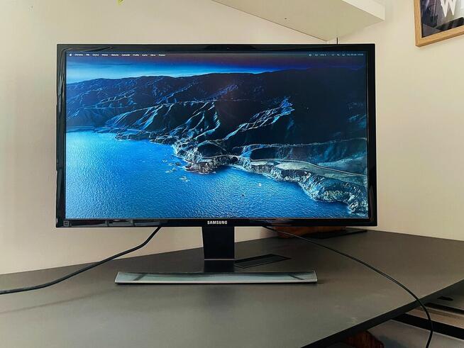 Monitor SAMSUNG model U28D590D 28 4K