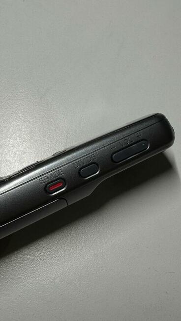 Dyktafon cyfrowy Sony ICD-PX240 – 4GB, MP3 + Akumulatorki