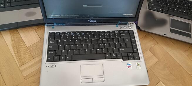 3 laptopy – HP 635, Fujitsu Siemens, ASUS S96S
