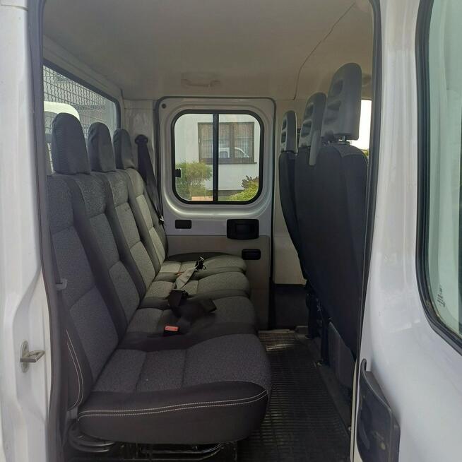 Fiat Ducato Brygadówka 7-Osób + skrzynia 3,40 x 2,10 m Salon PL