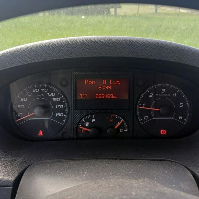 Fiat Ducato Brygadówka 7-Osób + skrzynia 3,40 x 2,10 m Salon PL